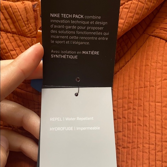 NIKE WOMEN'S TECH PACK WINDRUNNER JACKET Pumpkin - Picture 7 of 8